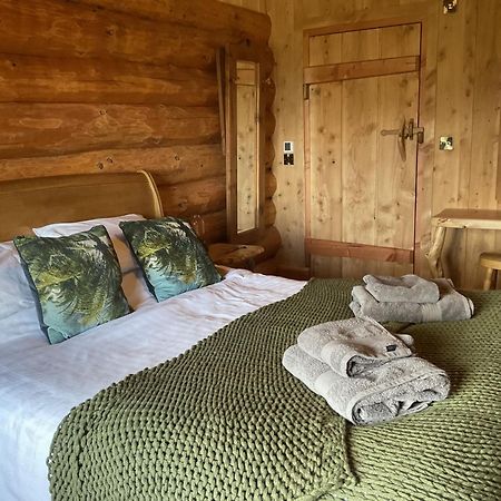 Rowan - Tedstone Log Cabins Bromyard Eksteriør bilde