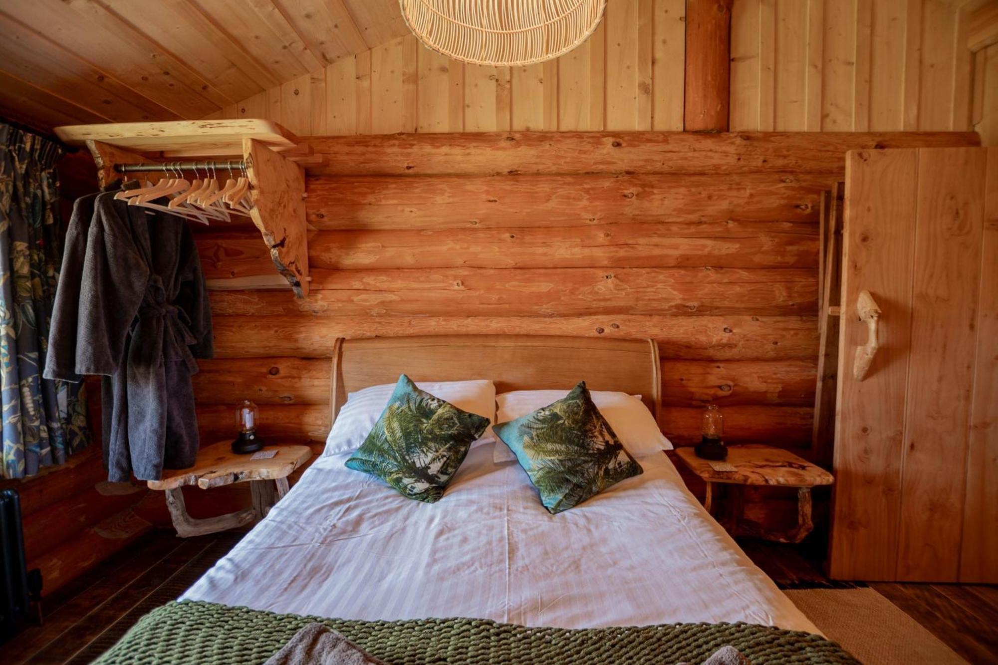 Rowan - Tedstone Log Cabins Bromyard Eksteriør bilde