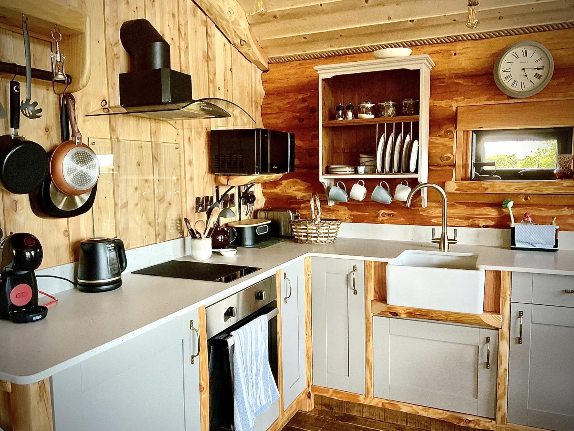 Rowan - Tedstone Log Cabins Bromyard Eksteriør bilde