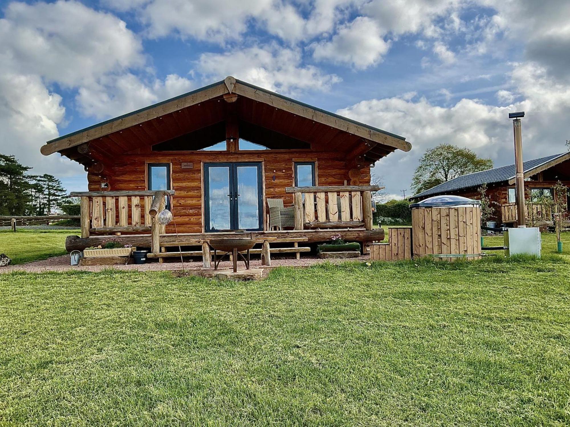 Rowan - Tedstone Log Cabins Bromyard Eksteriør bilde